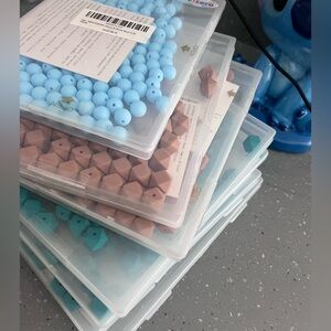 7- boxes Blue and Brown Bead Set